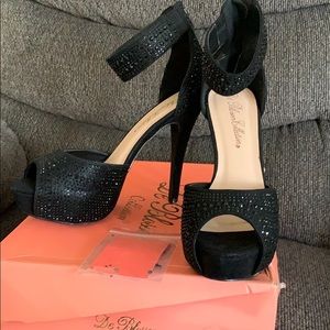 Black heels with black rhinestones